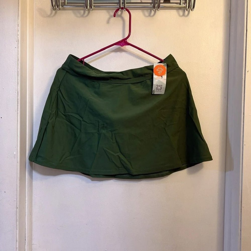 Women's swimming shorts skirts Size M